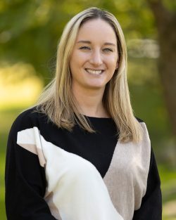 Management Team Kimberly Kirchner